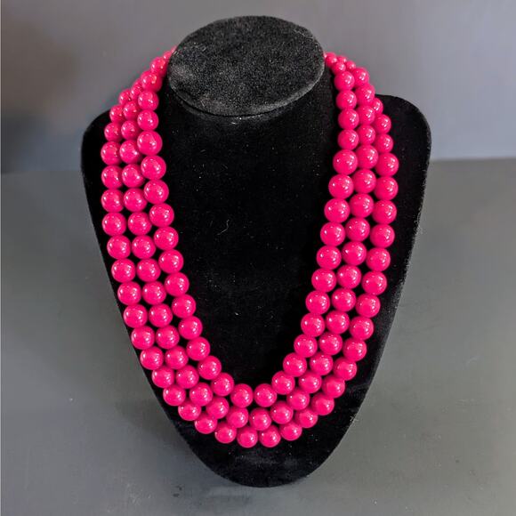 Pretty in Pink Collection – 6-Piece Vintage & Modern Jewelry Set - Picture 7 of 8